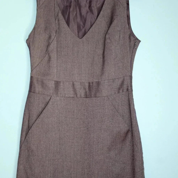 Gap Fitted Sleeveless Dress with Pockets Side Zipper Size 2 - Picture 14 of 14
